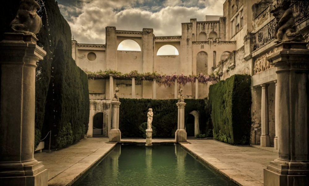 Centenario del Carmen Blanco la Fundación RodríguezAcosta Balea travel